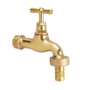 Robinet sanitaire avec raccord de tuyau